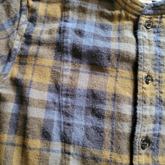 Aritzia Golden by TNA oversized plaid flannel shirt size small - Picture 10 of 13